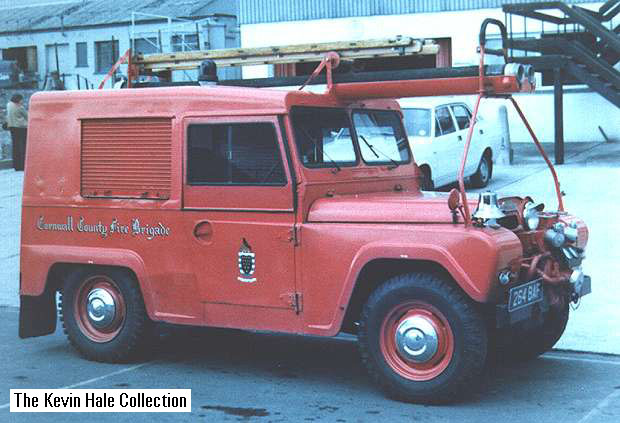 264 BAF - 1959 Austin Gipsy SWB L4P - Picture taken by Roy Yeoman at Bodmin fire station, Cornwall whilst appliance running as a spare.