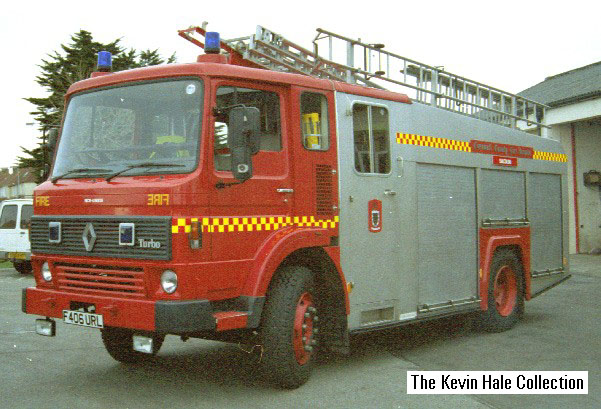 F406URL - 1988 Dodge G13C Turbo/HCB Angus WrL - Picture taken by Kevin Hale at Saltash fire station on 5th September 1996.